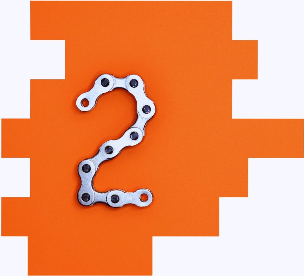 An image of a chain that is shaped to look like the number two which represents the 2 shift system and how it is key to how an organisation functions